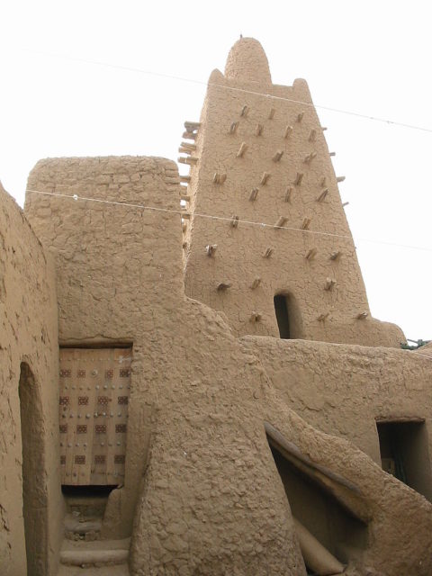Interior of the Djingareiber Mosque in Timbuktu Photo credit